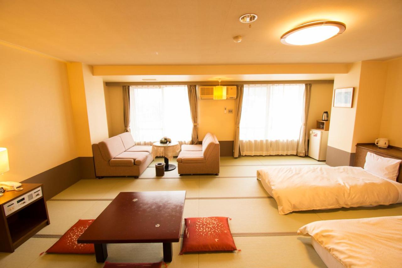 こんぴら温泉 貸切湯の宿 ことね Kotohira Eksteriør bilde